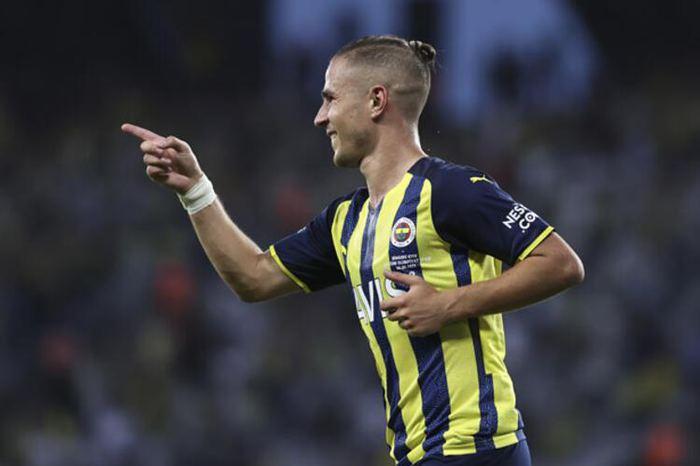 Fenerbahçe'den Sörloth için dev transfer hamlesi!